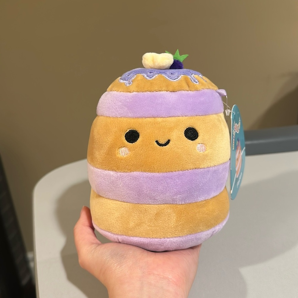 Squishmallow blueberry pancake Paeden